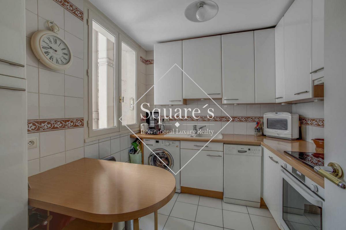 Appartement a louer paris-9e-arrondissement - 5 pièce(s) - 102 m2 - Surfyn