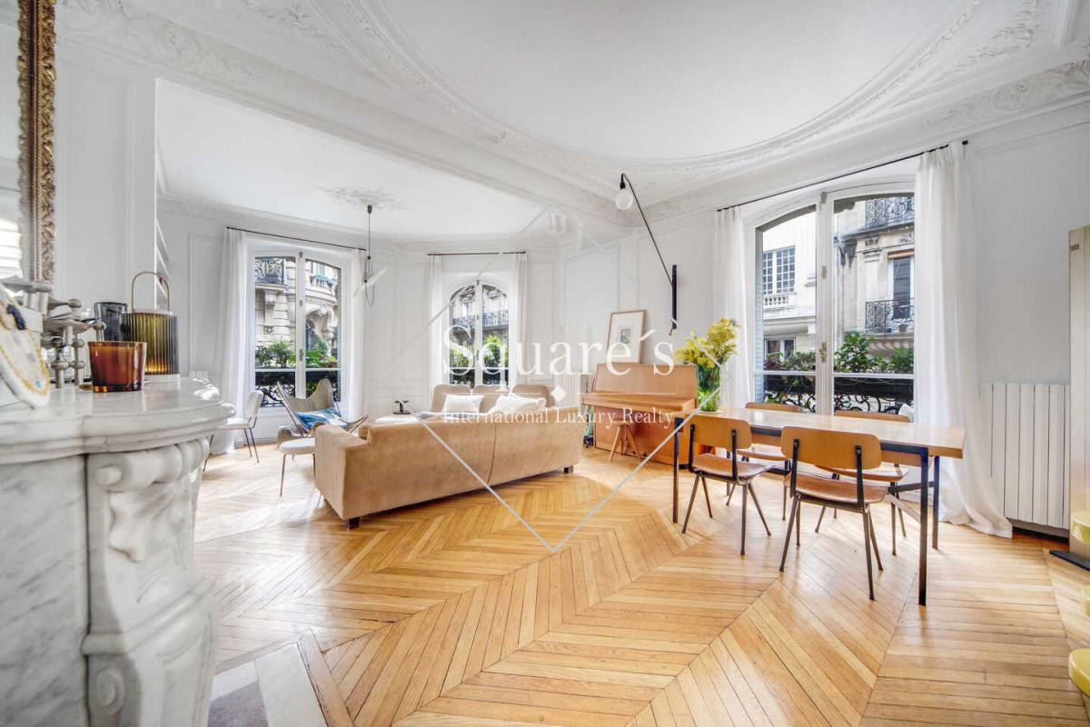 Appartement 4 pièce(s) 88 m²à vendre Paris-9e-arrondissement