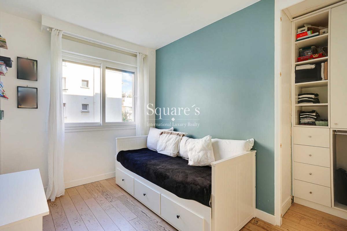 Appartement a vendre  - 5 pièce(s) - 122 m2 - Surfyn