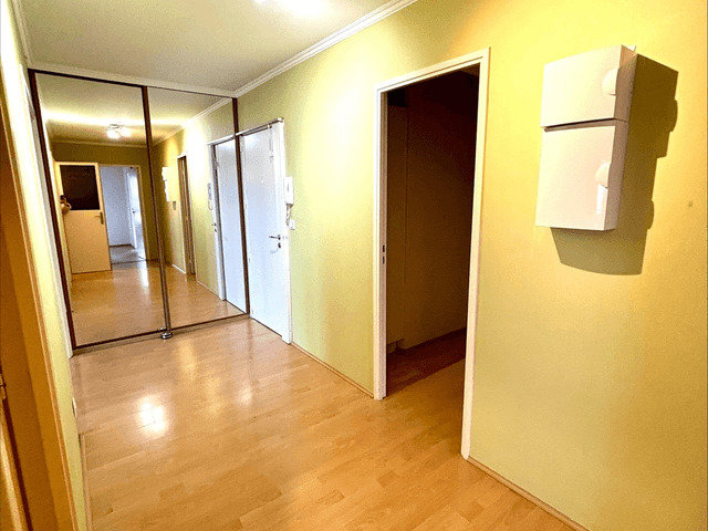 Appartement a louer  - 5 pièce(s) - 110.2 m2 - Surfyn