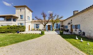 Maison 11 pièces 362 m² Montcuq-en-Quercy-Blanc