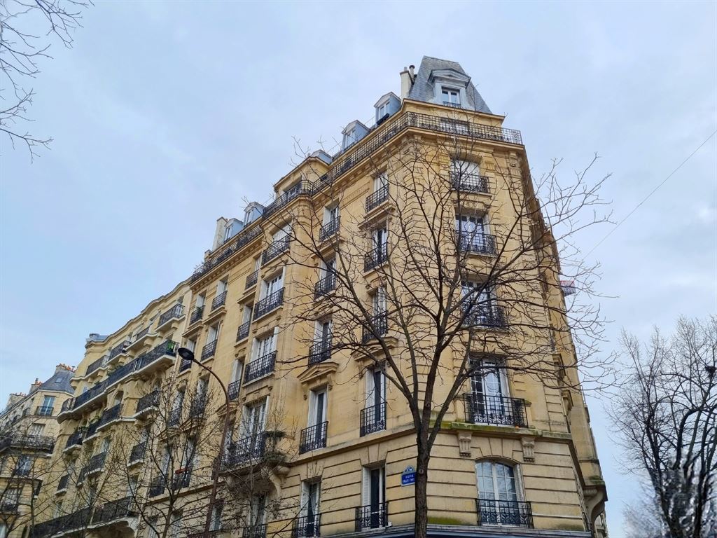 Appartement a louer paris-15e-arrondissement - 3 pièce(s) - 82 m2 - Surfyn