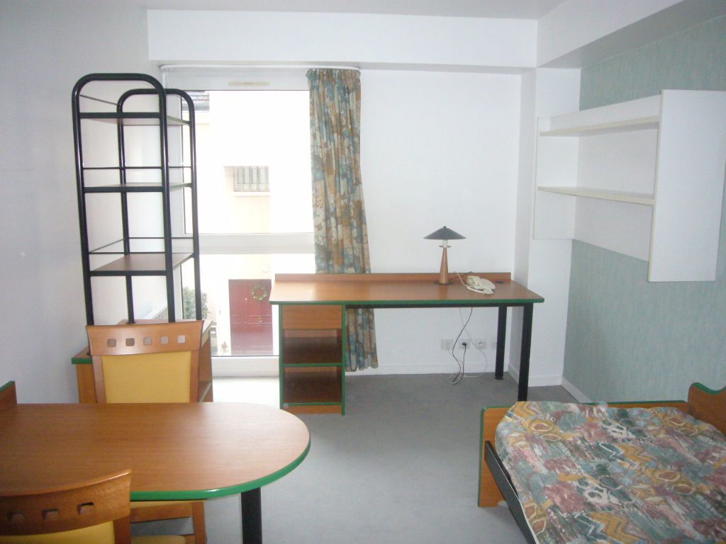 Appartement 1 pièce 17 m² Gif-sur-Yvette