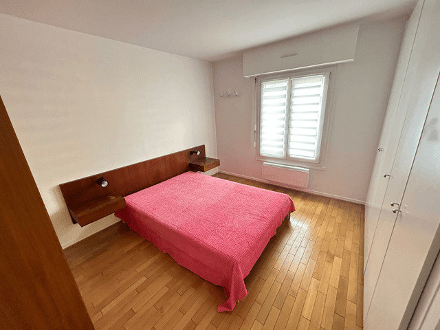 Appartement a louer  - 5 pièce(s) - 119.8 m2 - Surfyn