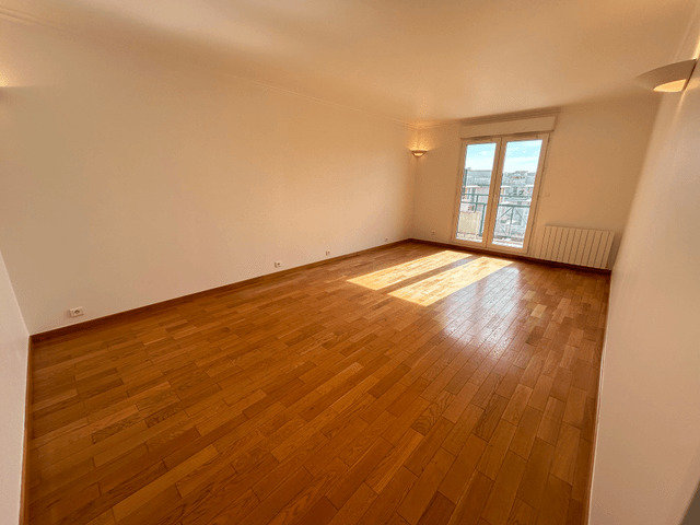 Appartement 3 pièce(s) 84 m²à louer Vanves