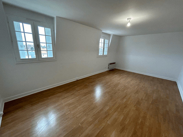 Appartement a louer  - 2 pièce(s) - 49.8 m2 - Surfyn