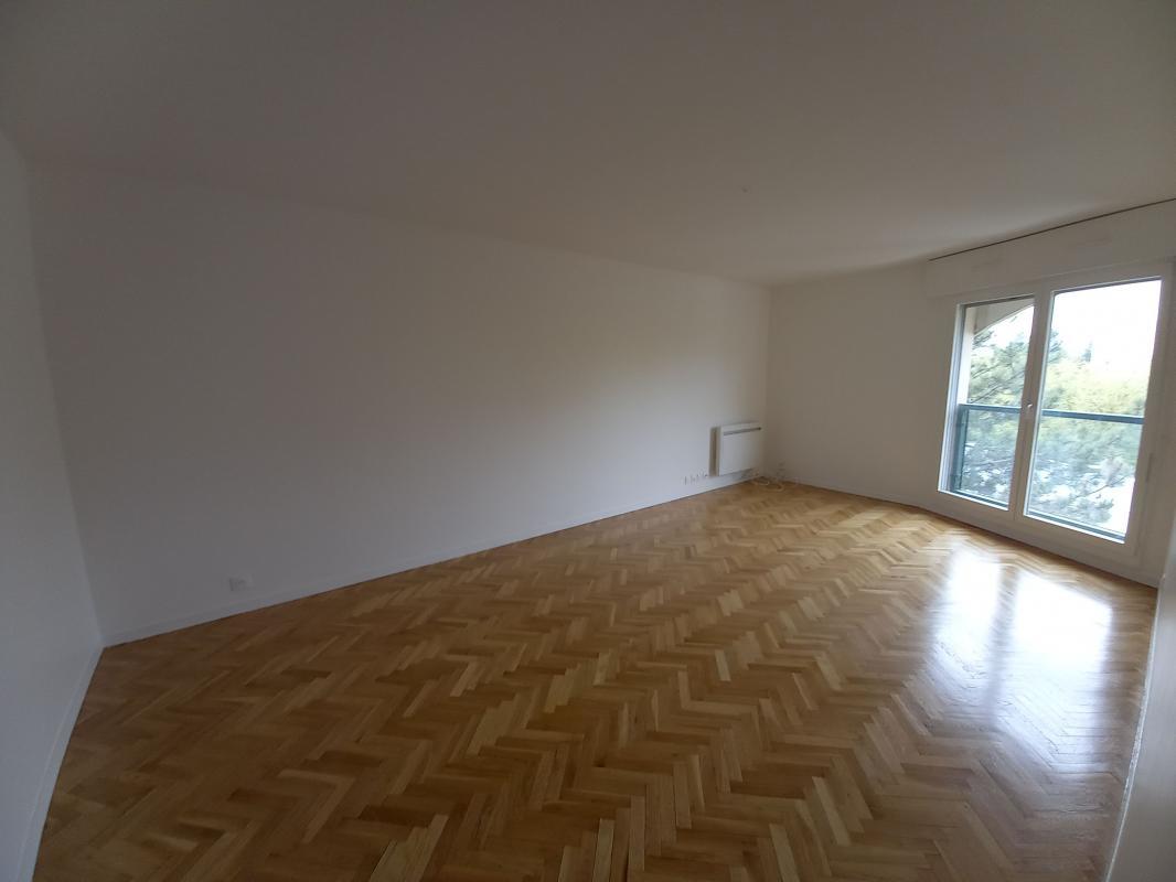 Appartement a louer  - 3 pièce(s) - 50.86 m2 - Surfyn