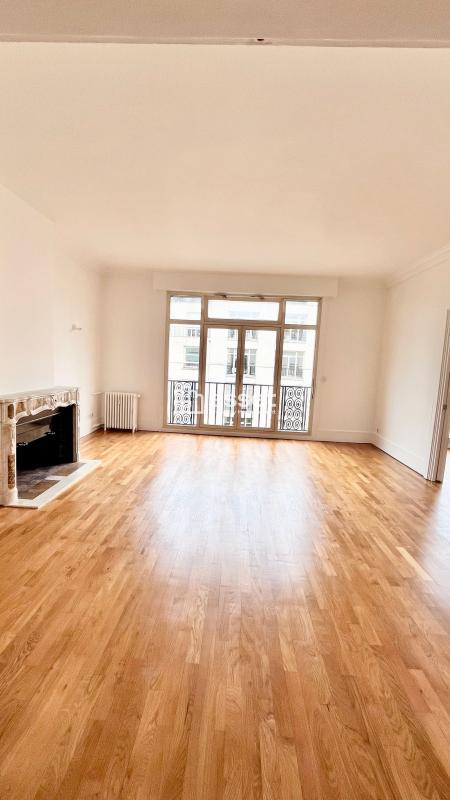 Appartement a louer  - 5 pièce(s) - 155 m2 - Surfyn