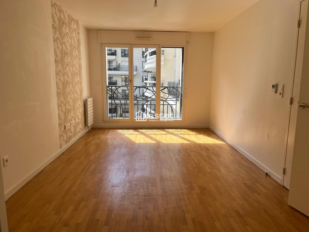 Appartement a louer  - 2 pièce(s) - 48.4 m2 - Surfyn