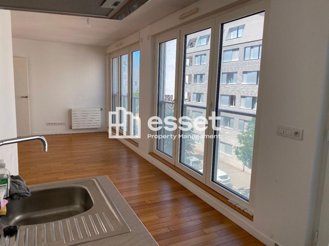Appartement a louer  - 1 pièce(s) - 32.8 m2 - Surfyn