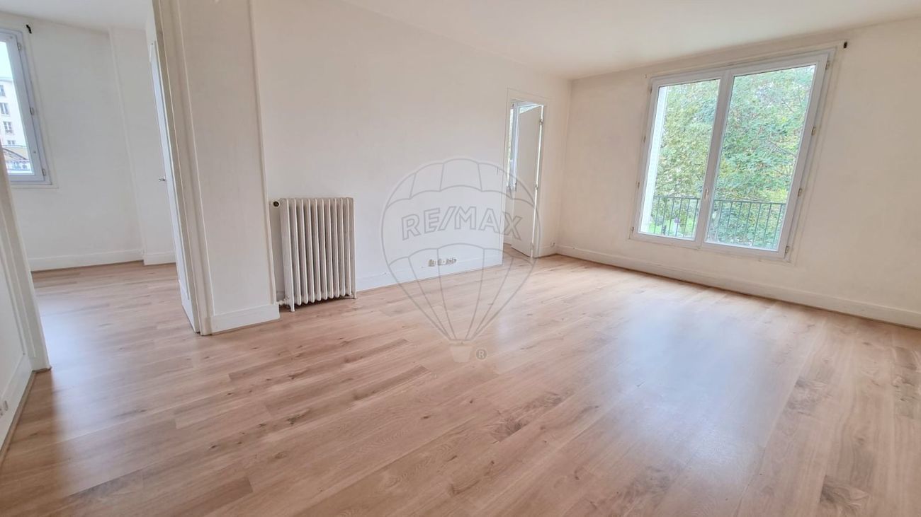 Appartement 4 pièce(s) 62 m²à vendre Nanterre