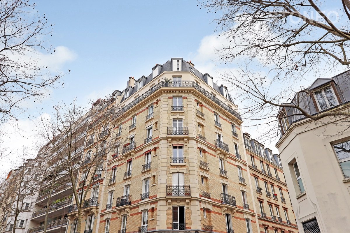 Appartement 3 pièces 52 m² Issy-les-Moulineaux