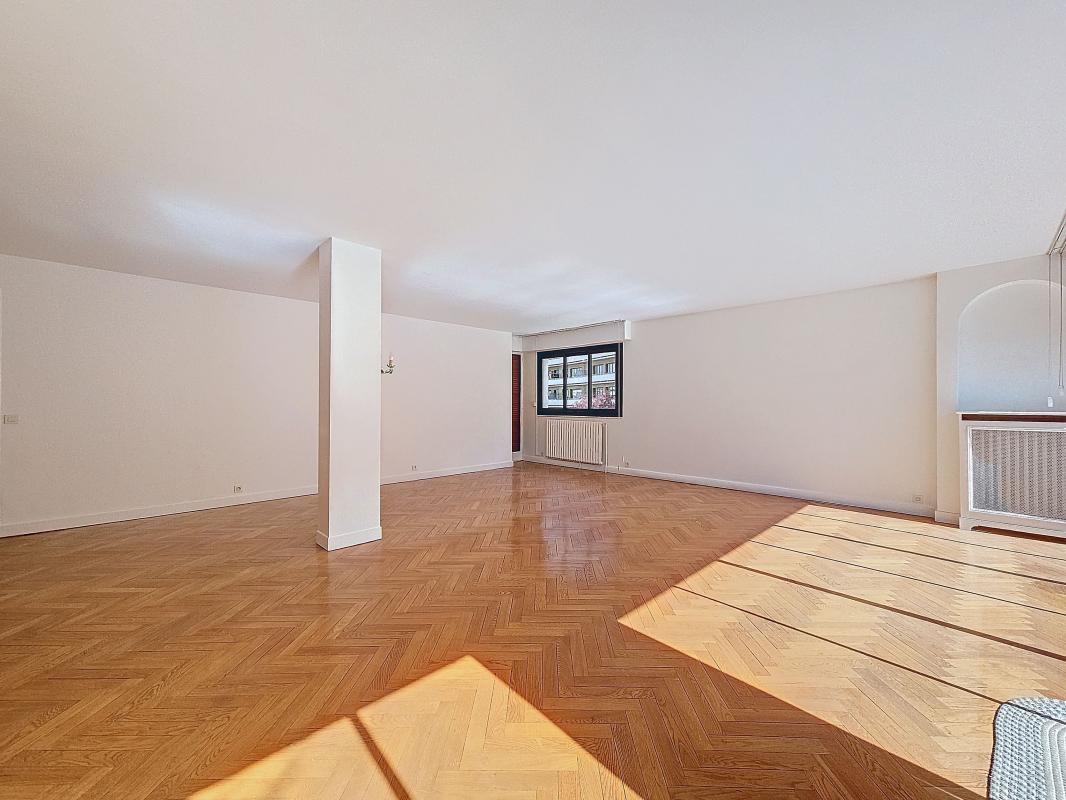 Appartement a louer  - 4 pièce(s) - 114 m2 - Surfyn