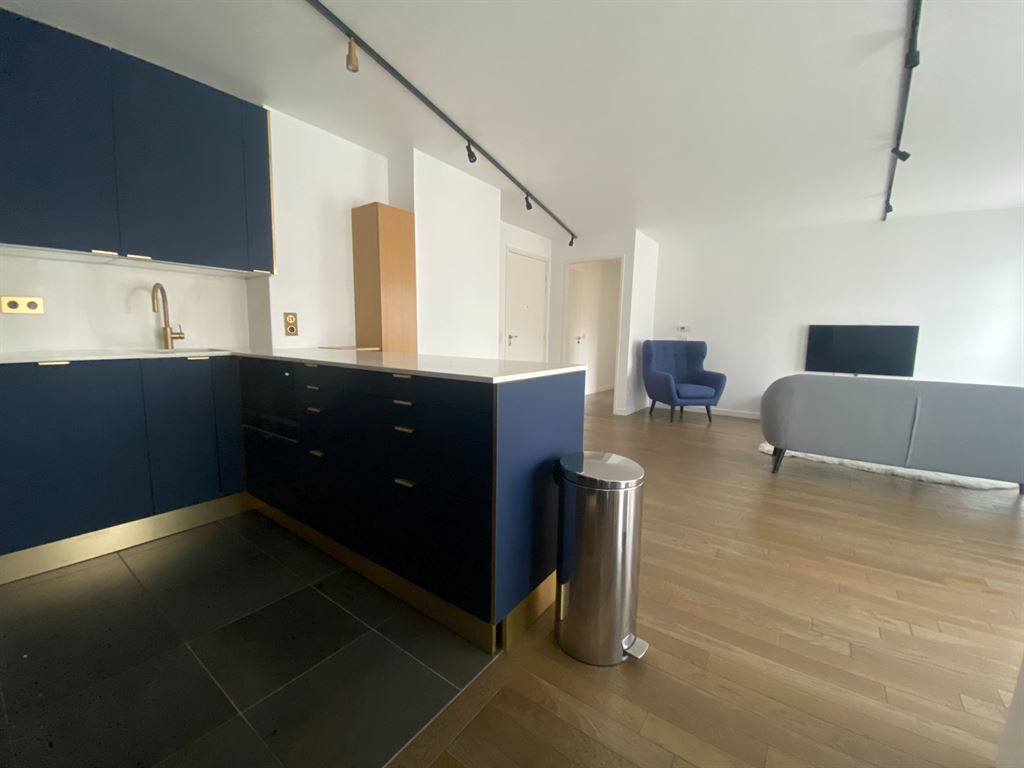 Appartement a louer  - 3 pièce(s) - 75 m2 - Surfyn