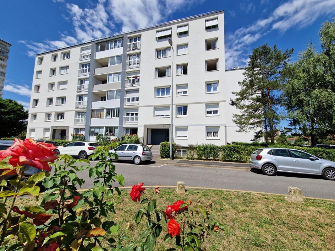 Appartement 4 pièces 71 m² Neuilly-sur-Marne
