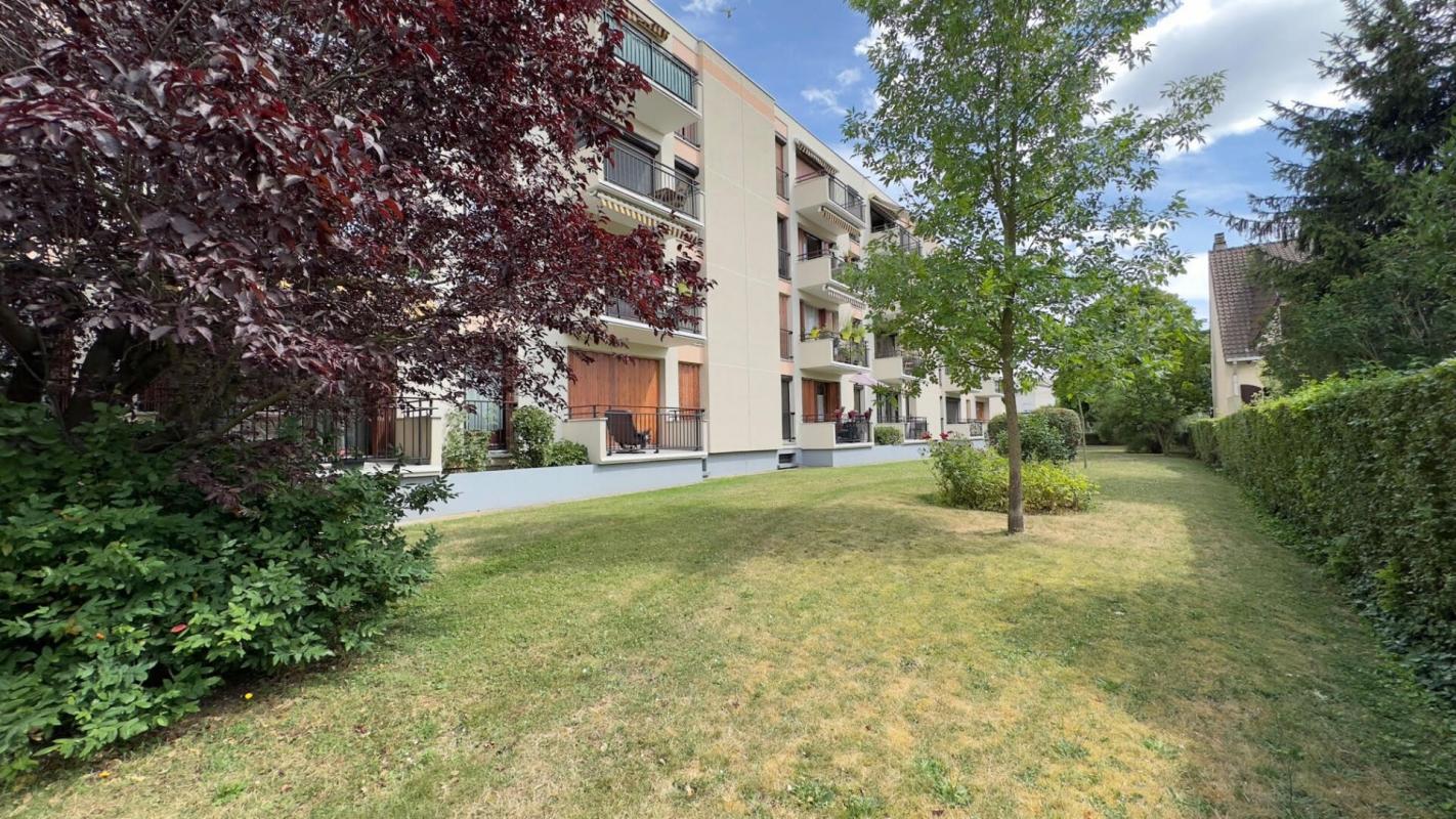 Appartement 3 pièces 74 m² Neuilly-sur-Marne