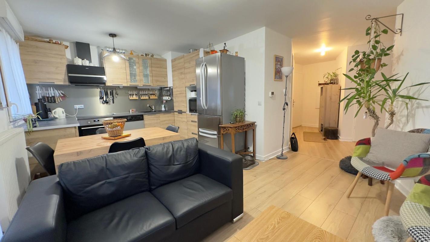 Appartement 4 pièces 70 m² Neuilly-sur-Marne