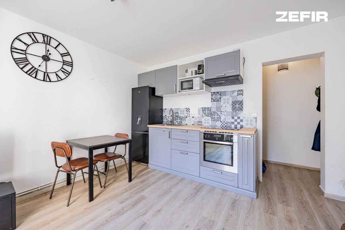 Appartement a vendre  - 2 pièce(s) - 31 m2 - Surfyn