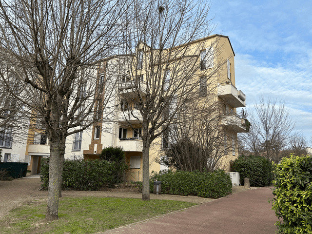 Appartement a louer ermont - 4 pièce(s) - 76 m2 - Surfyn