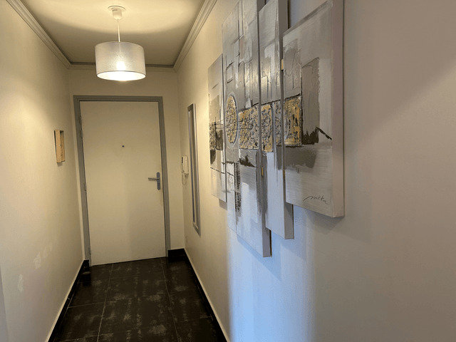 Appartement a louer  - 4 pièce(s) - 80.7 m2 - Surfyn