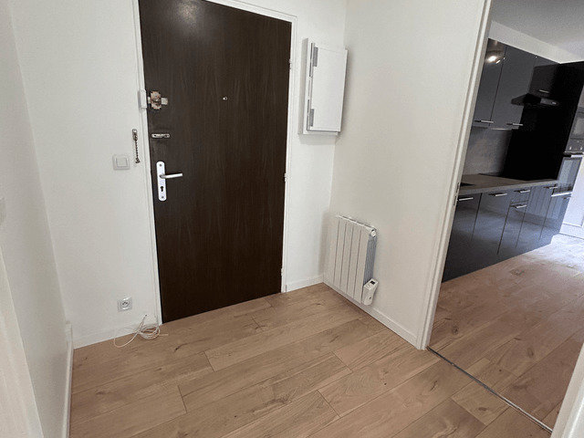 Appartement a louer  - 4 pièce(s) - 85 m2 - Surfyn