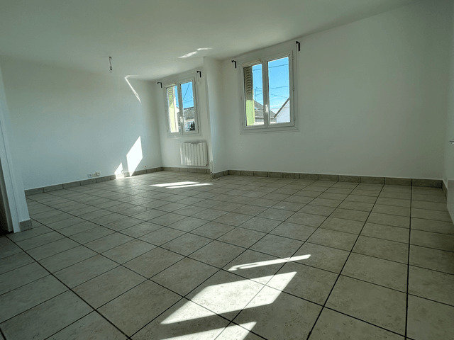 Maison a louer  - 3 pièce(s) - 65 m2 - Surfyn
