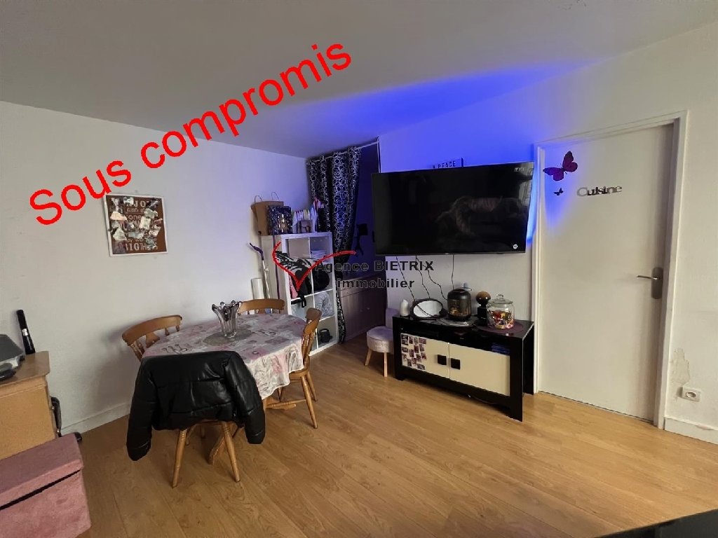 Appartement a vendre  - 1 pièce(s) - 35 m2 - Surfyn
