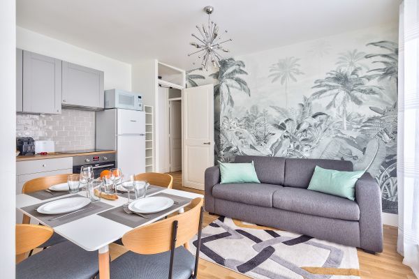 Appartement a louer paris-10e-arrondissement - 5 pièce(s) - 50 m2 - Surfyn