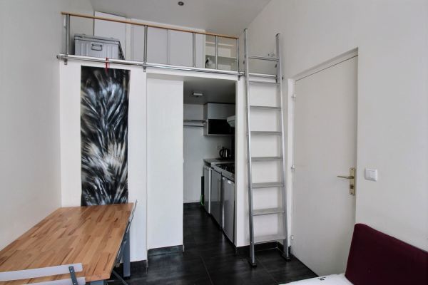 Appartement a louer paris-11e-arrondissement - 2 pièce(s) - 15 m2 - Surfyn