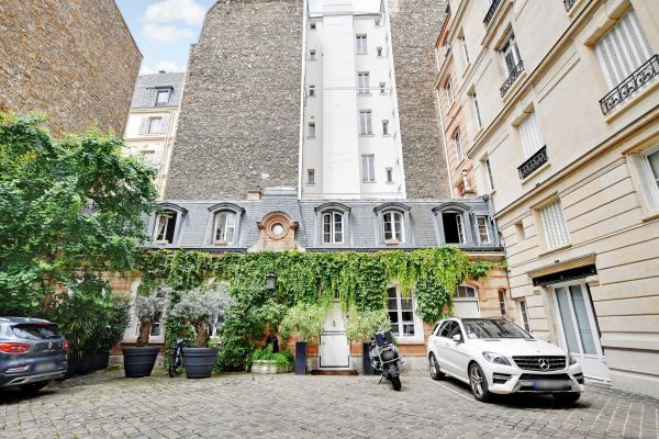 Appartement a louer paris-16e-arrondissement - 3 pièce(s) - 33 m2 - Surfyn