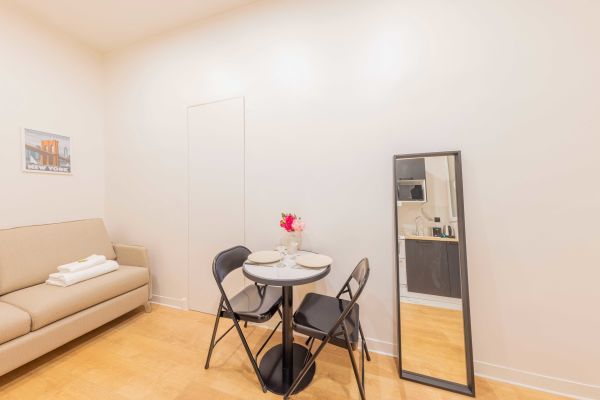 Appartement a louer paris-16e-arrondissement - 2 pièce(s) - 12 m2 - Surfyn