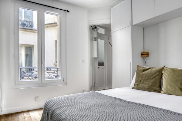 Appartement a louer paris-10e-arrondissement - 3 pièce(s) - 25 m2 - Surfyn