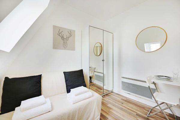 Appartement a louer paris-11e-arrondissement - 2 pièce(s) - 14 m2 - Surfyn