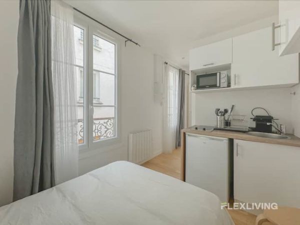 Appartement 1 pièce(s) 12 m²à louer Paris-2e-arrondissement