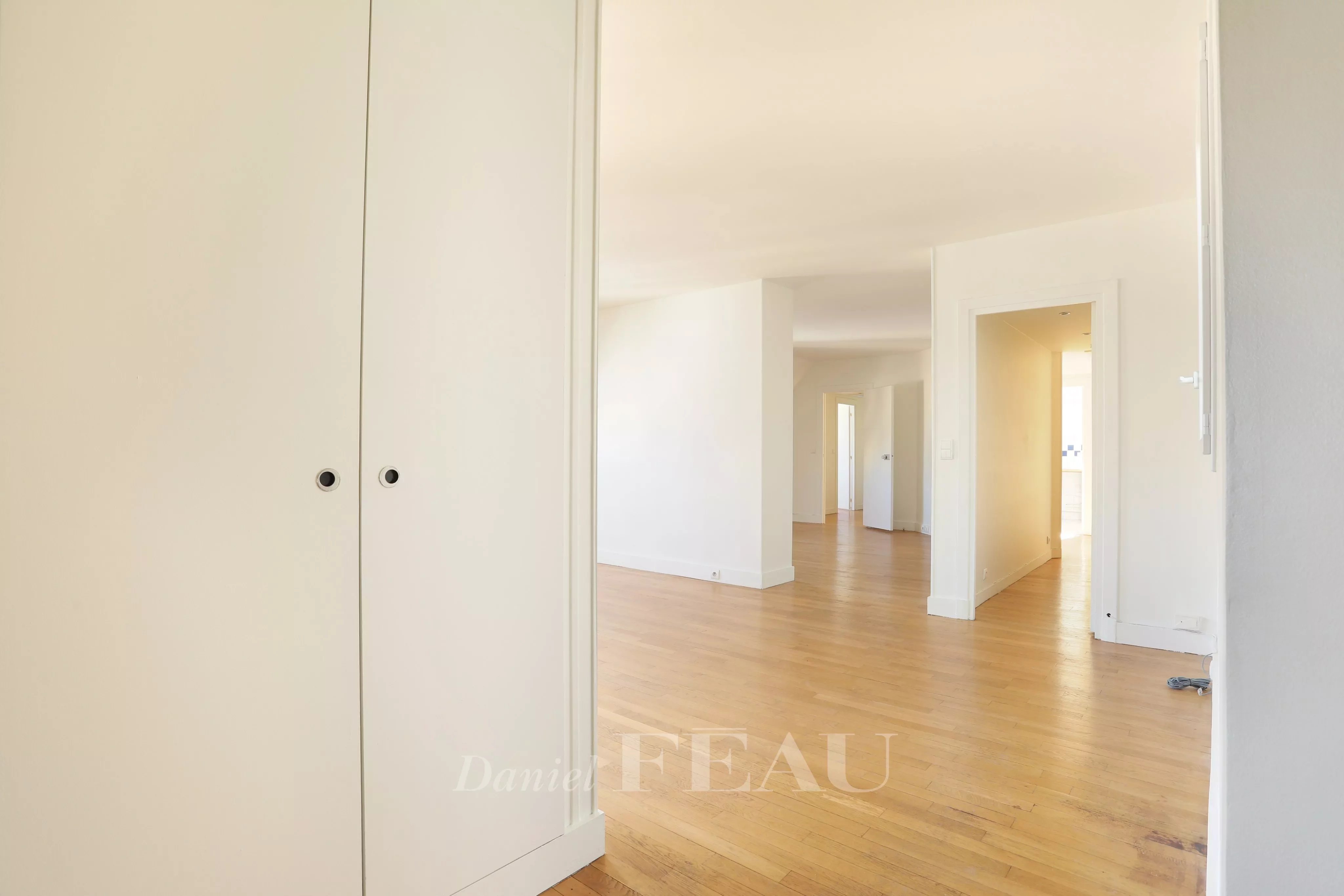 Appartement a louer paris-5e-arrondissement - 5 pièce(s) - 133 m2 - Surfyn