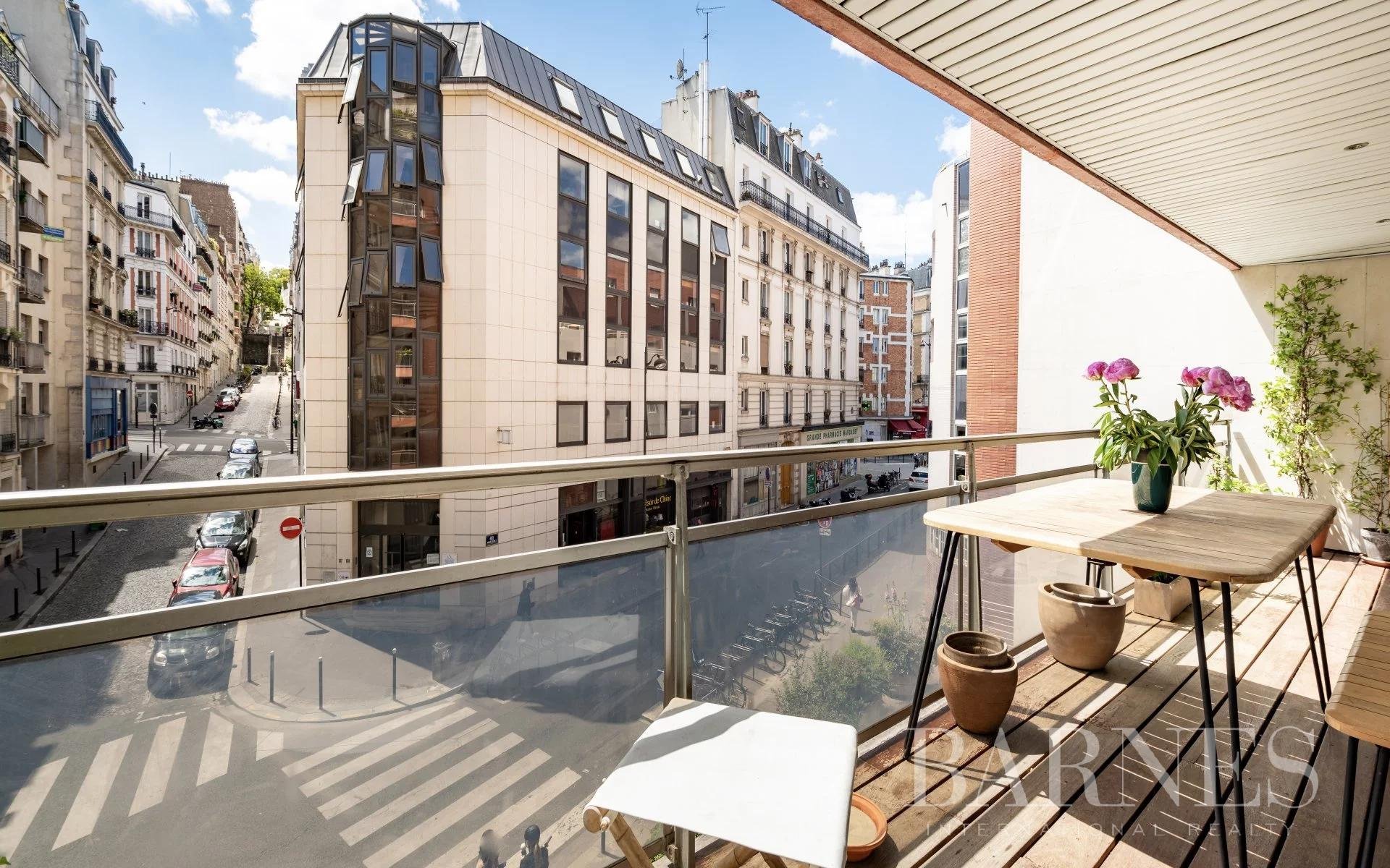 Appartement a louer paris-18e-arrondissement - 4 pièce(s) - 79.3 m2 - Surfyn