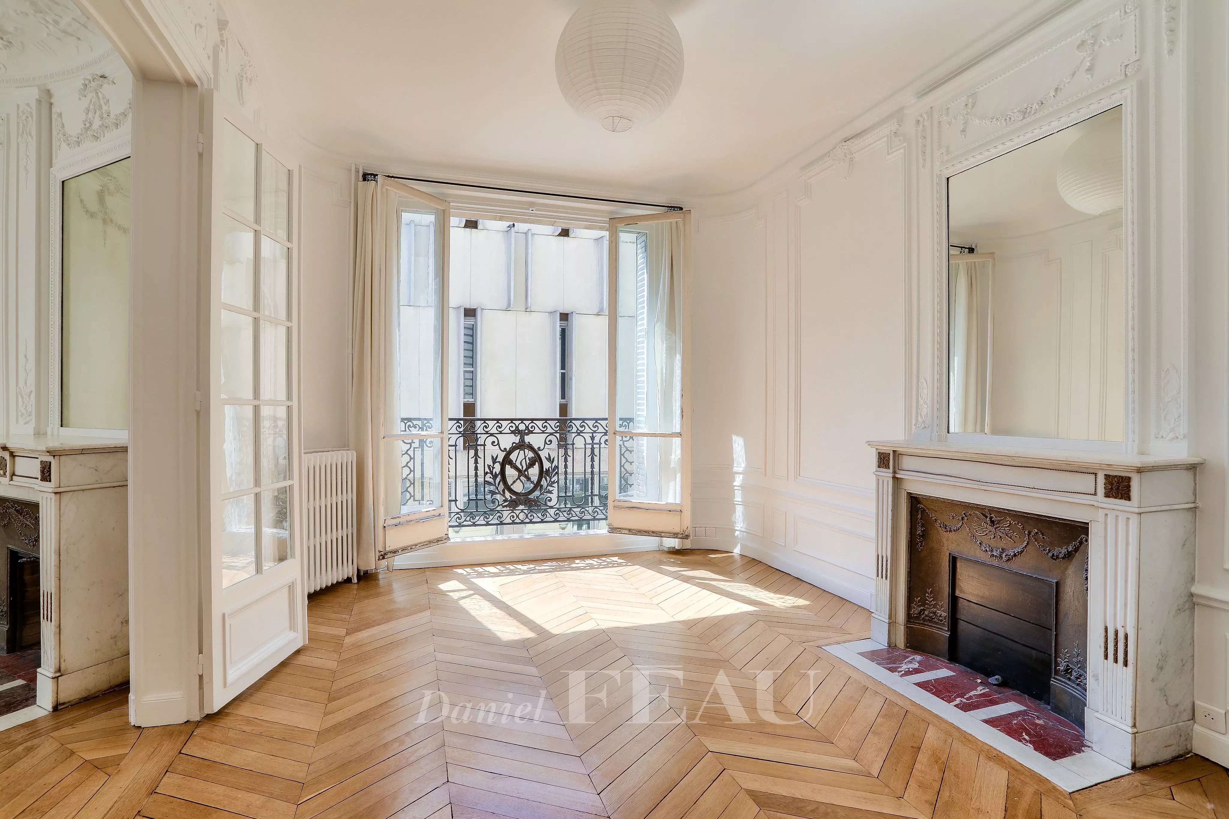 Appartement a louer paris-17e-arrondissement - 6 pièce(s) - 152 m2 - Surfyn
