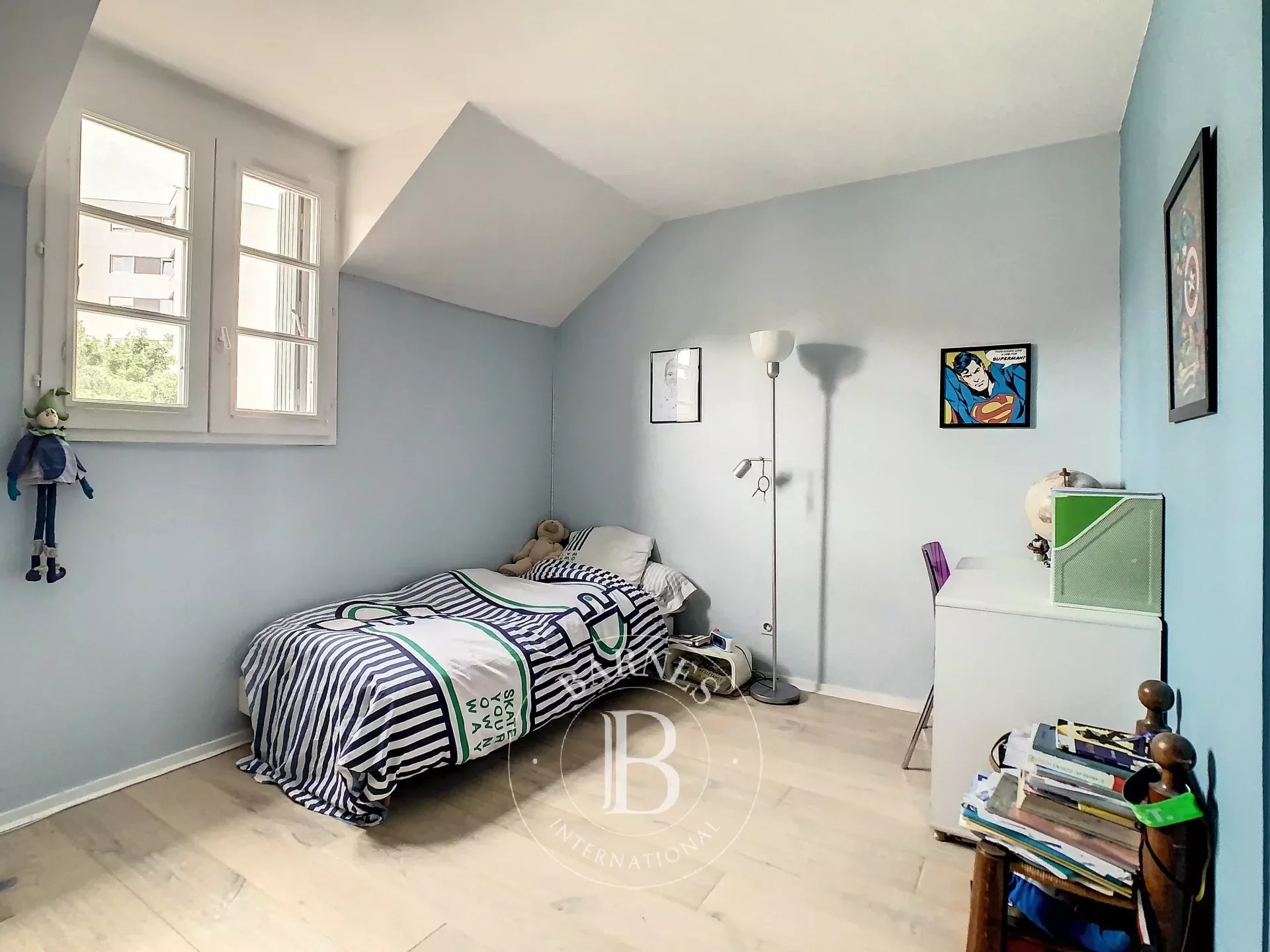 Maison a louer rueil-malmaison - 7 pièce(s) - 189.47 m2 - Surfyn