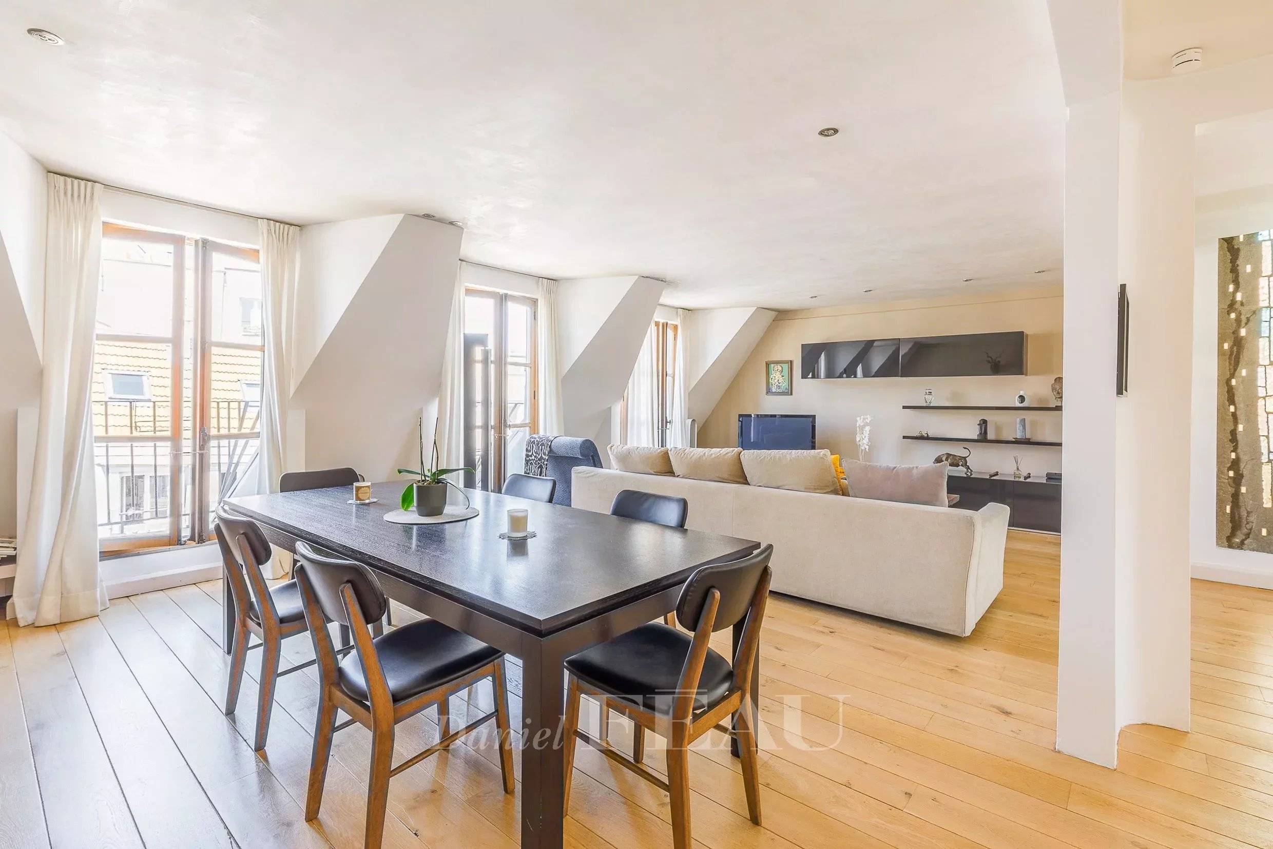 Appartement a louer paris-1er-arrondissement - 5 pièce(s) - 127.05 m2 - Surfyn