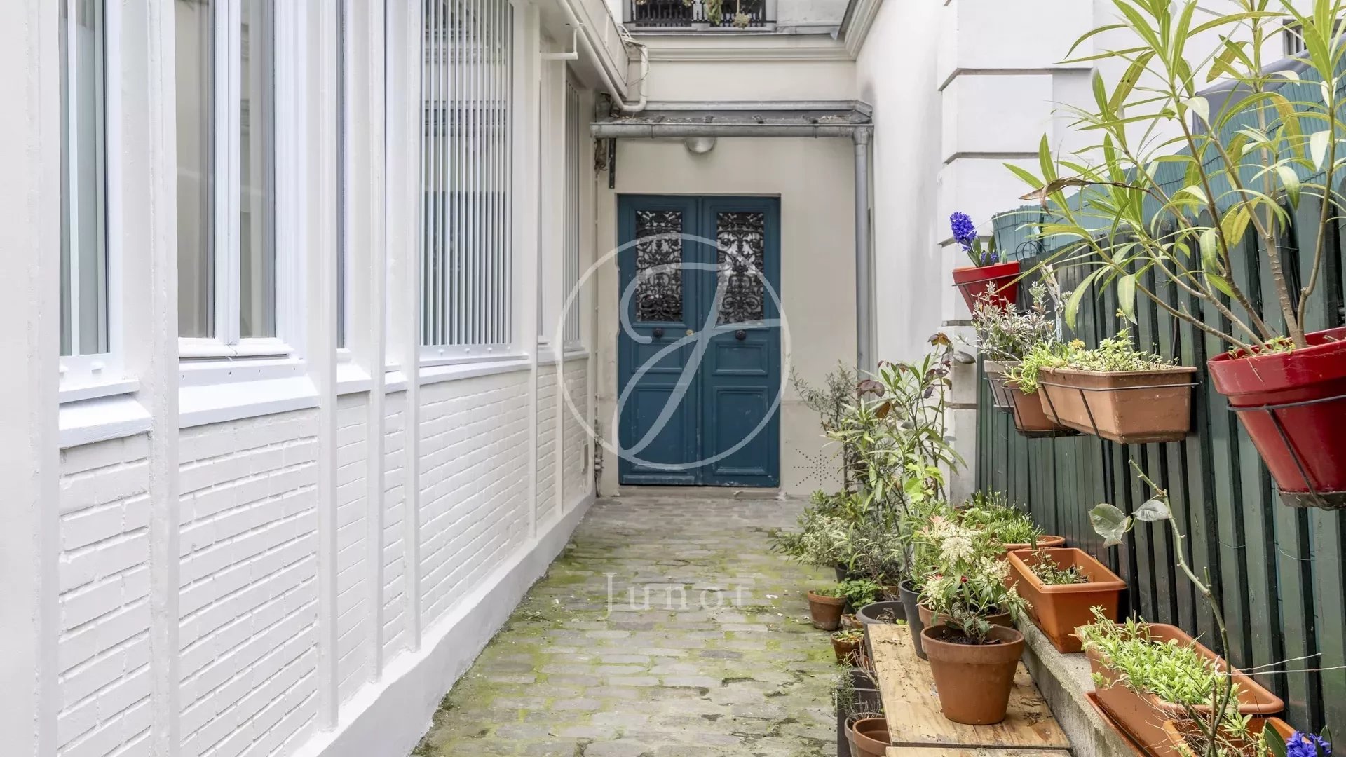 Maison a louer paris-18e-arrondissement - 3 pièce(s) - 73.45 m2 - Surfyn