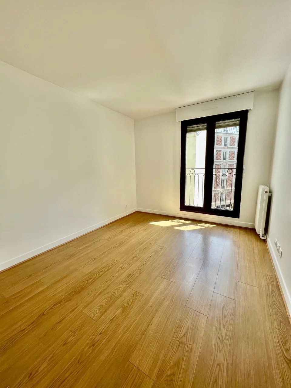 Appartement a louer paris-17e-arrondissement - 3 pièce(s) - 90 m2 - Surfyn