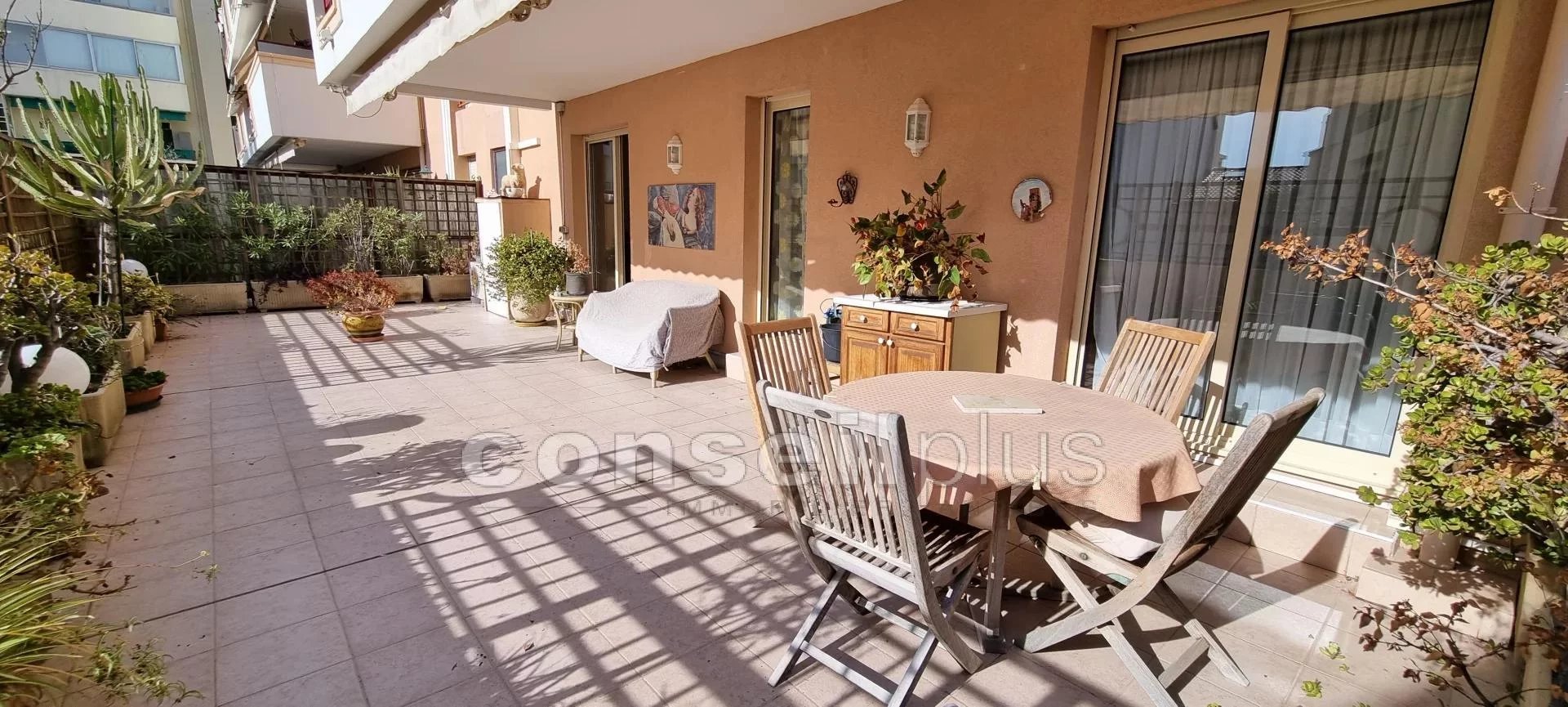 Appartement 4 pièces 104 m² Antibes