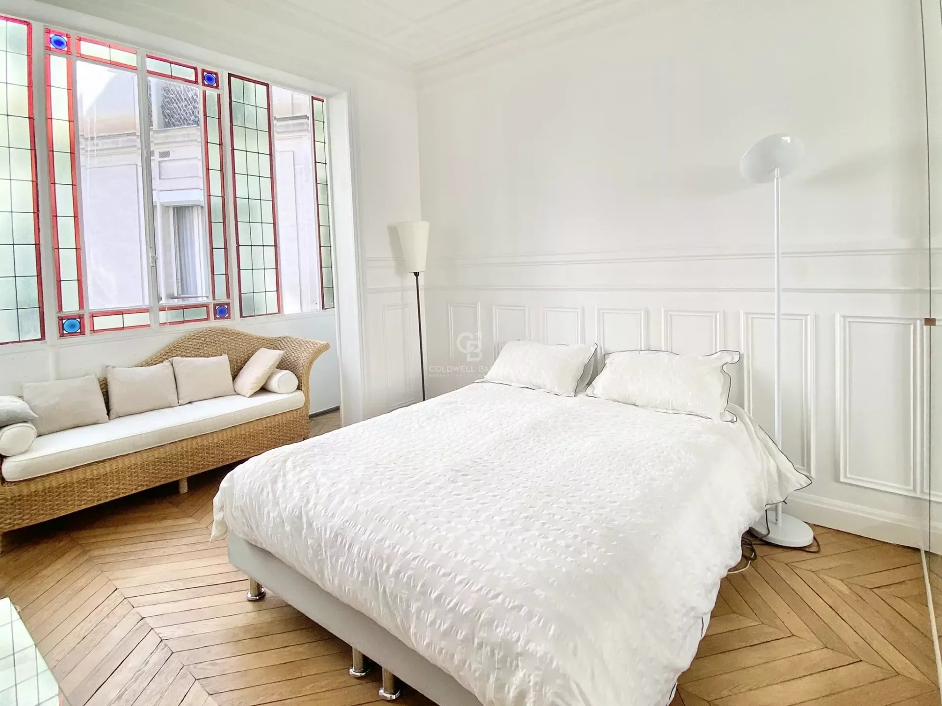 Appartement a louer paris-7e-arrondissement - 4 pièce(s) - 102.32 m2 - Surfyn
