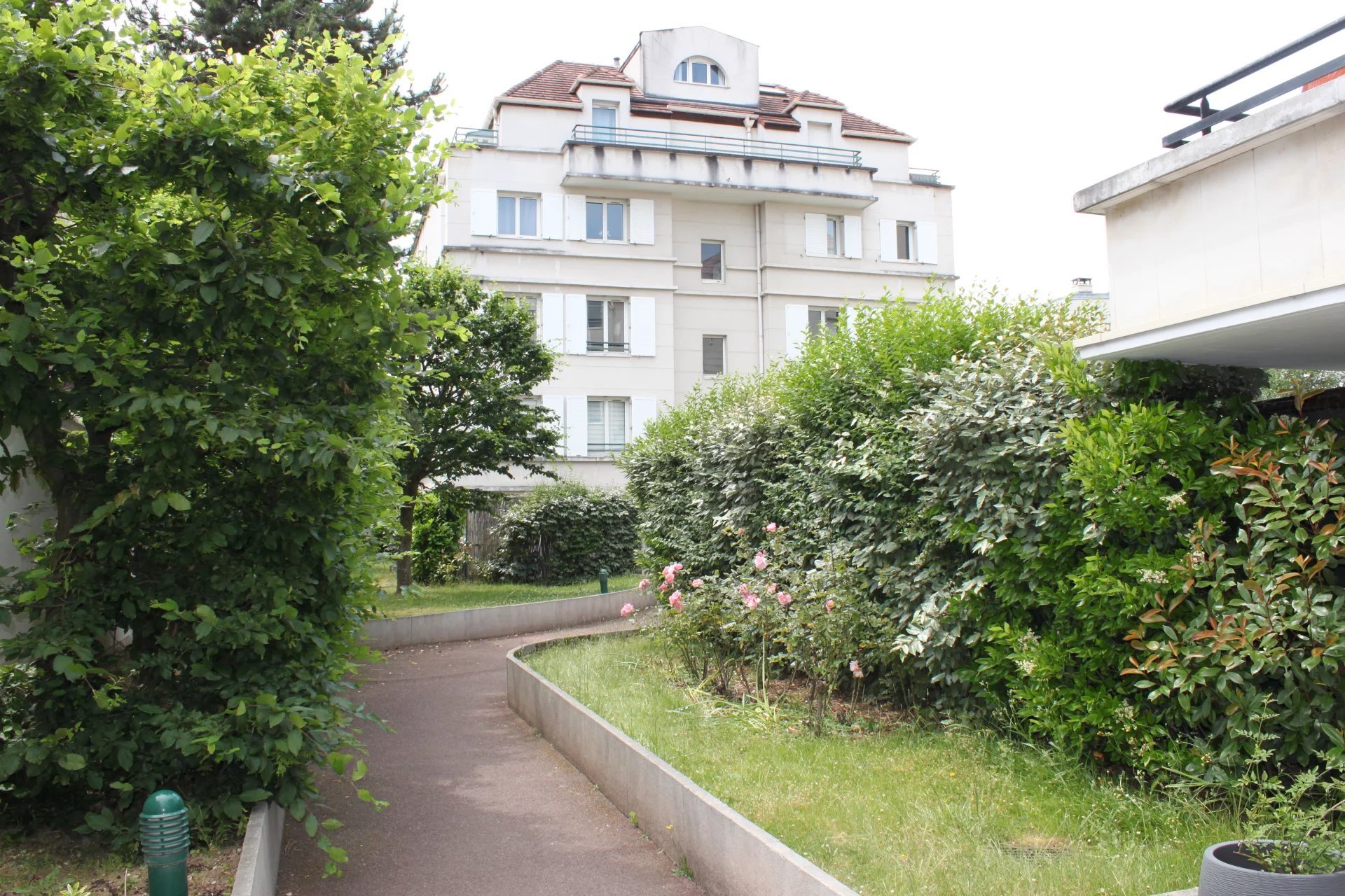 Appartement 3 pièces 73 m² Issy-les-Moulineaux