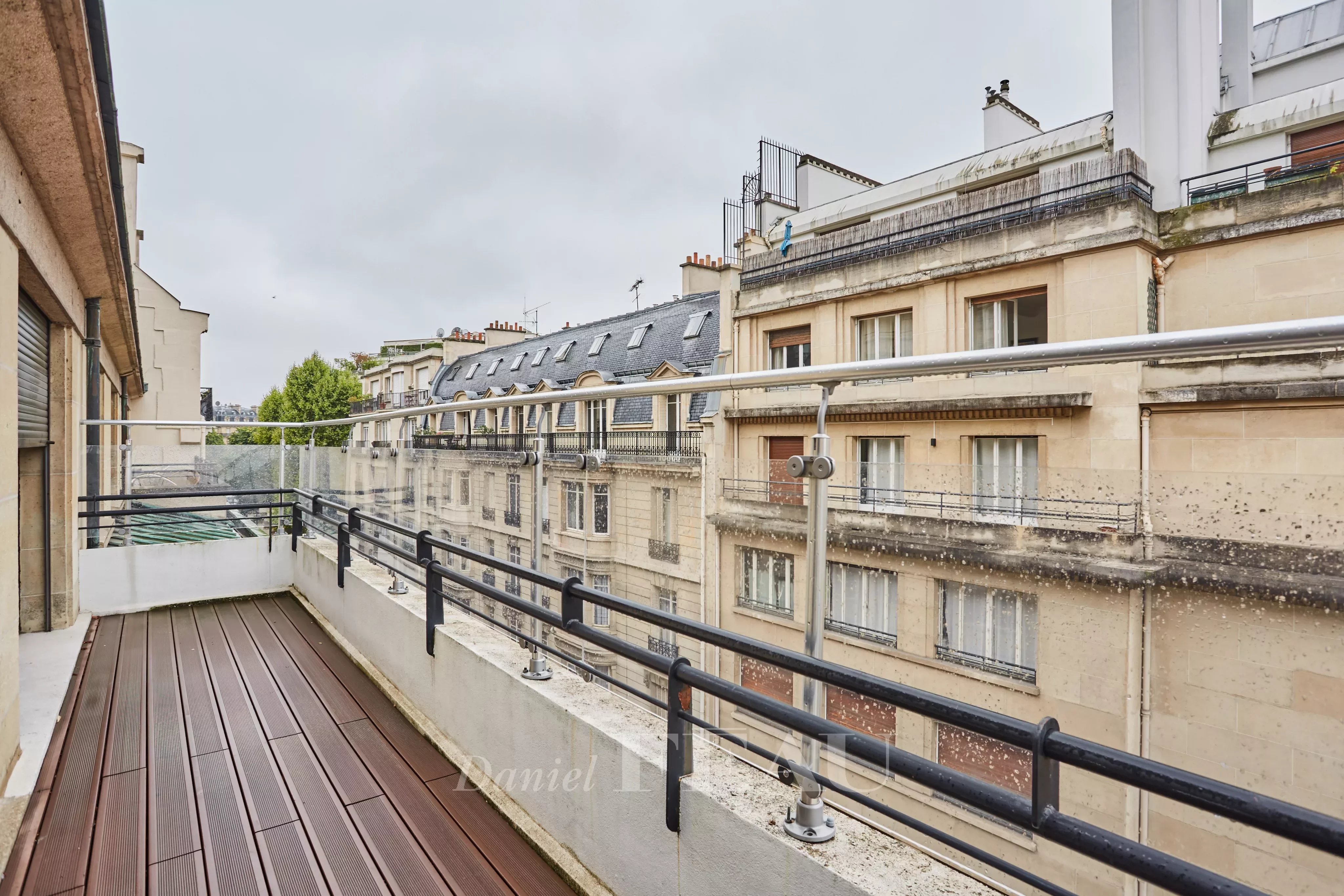 Appartement a louer paris-16e-arrondissement - 4 pièce(s) - 119 m2 - Surfyn