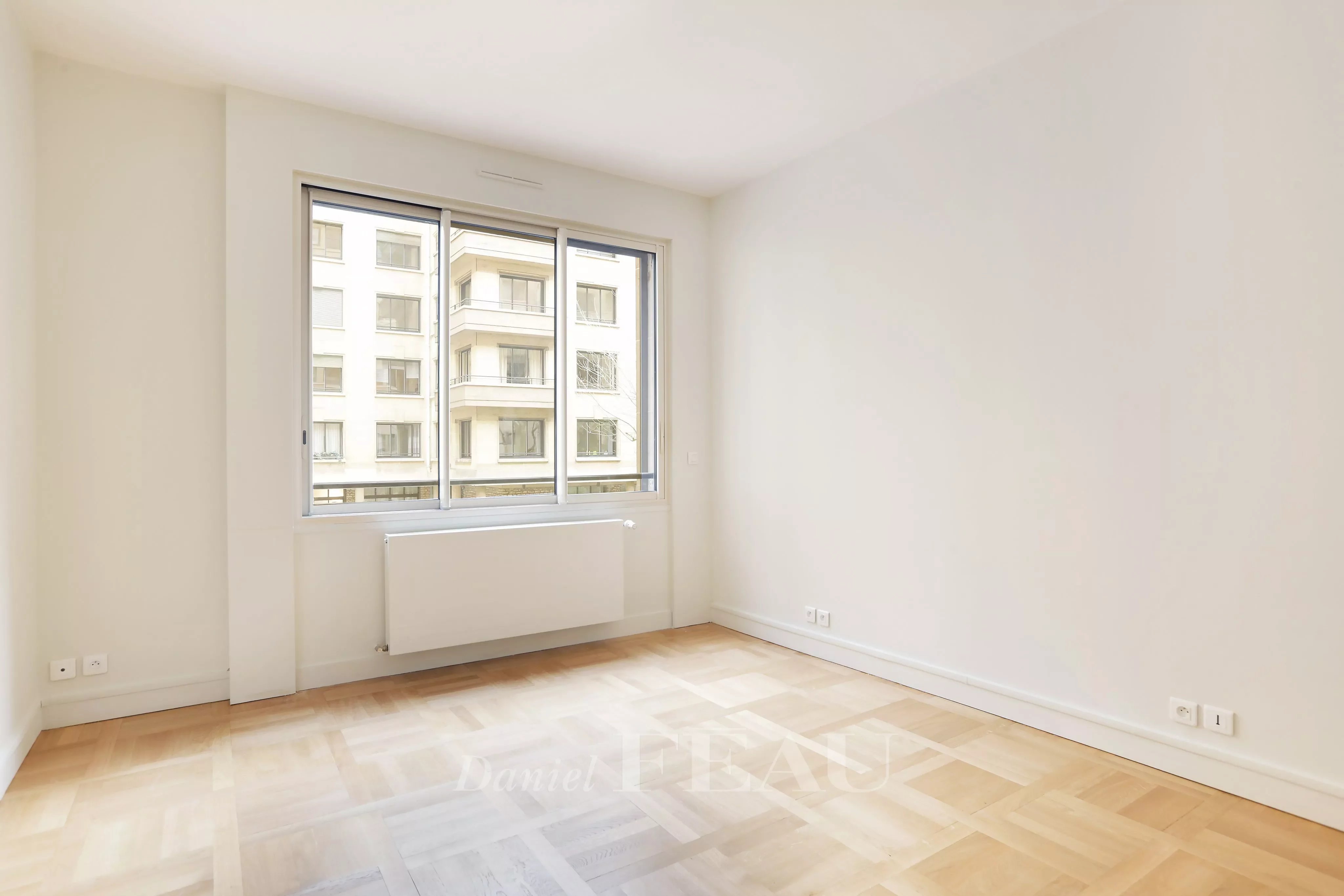 Appartement a louer paris-16e-arrondissement - 4 pièce(s) - 149 m2 - Surfyn