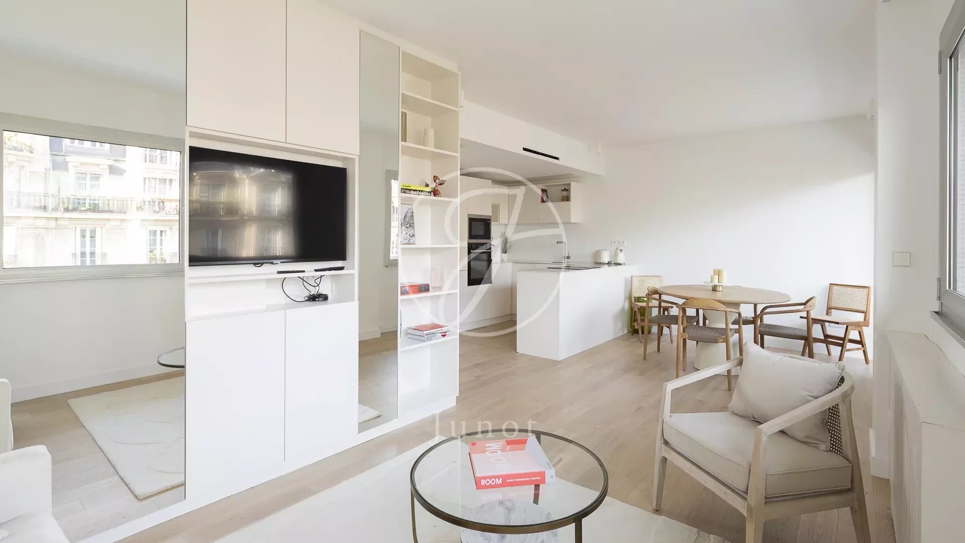 Appartement a louer paris-7e-arrondissement - 4 pièce(s) - 83.44 m2 - Surfyn
