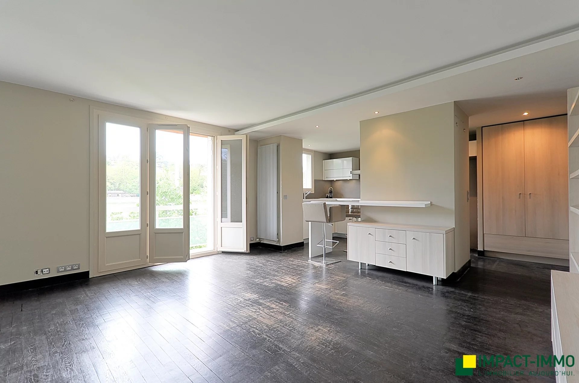 Appartement 5 pièces 89 m² Saint-Cloud