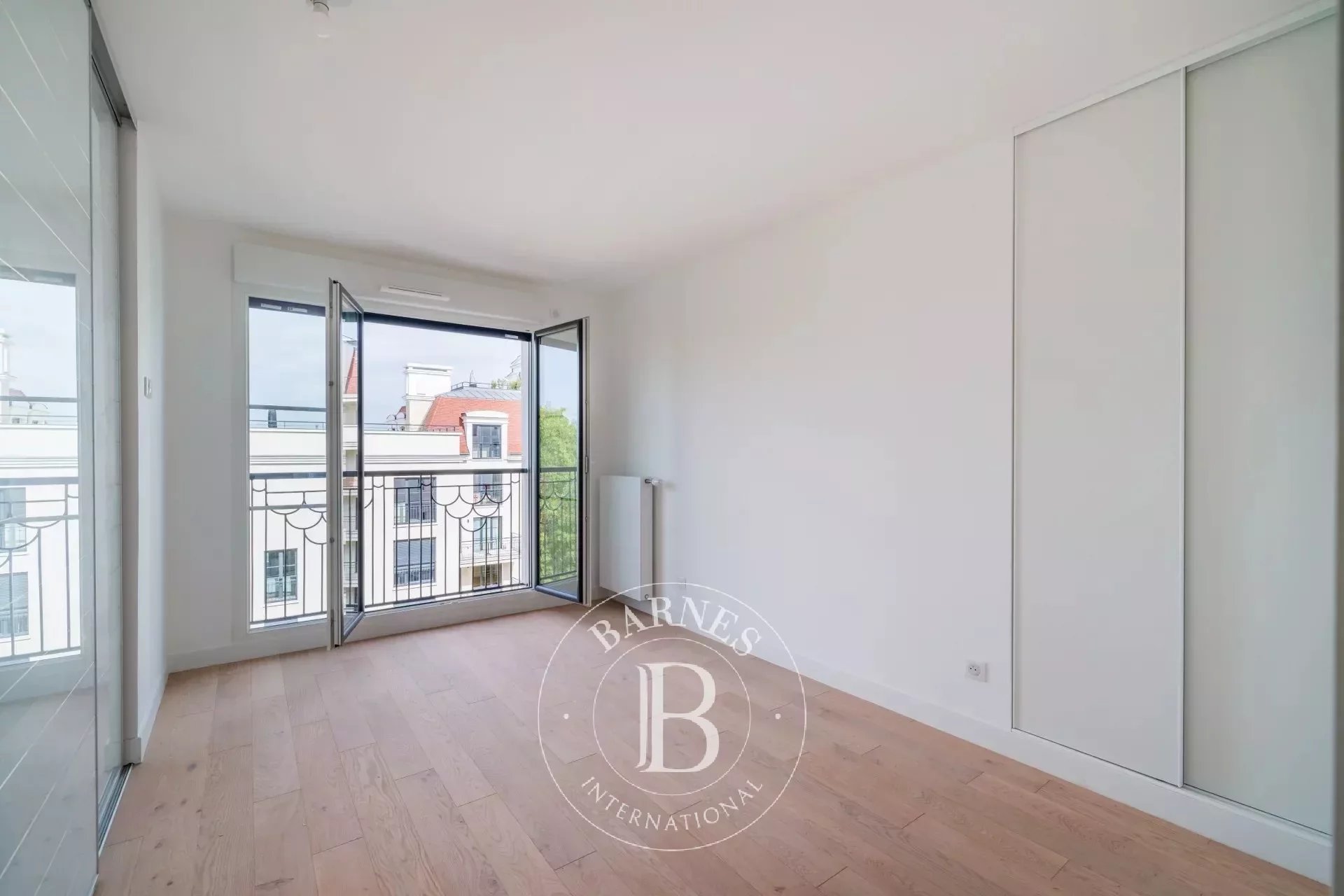 Appartement a louer  - 5 pièce(s) - 122.5 m2 - Surfyn