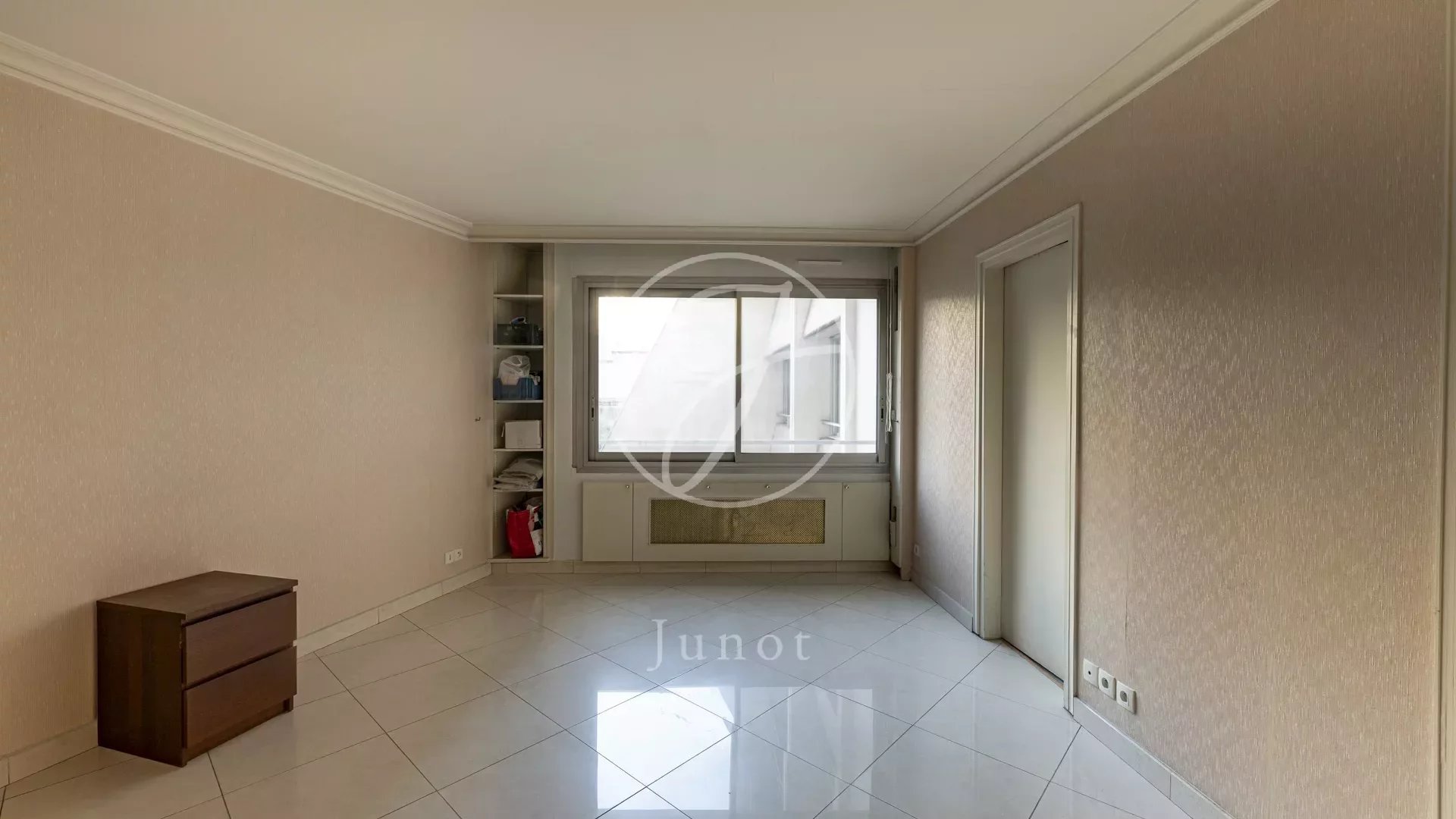 Appartement a vendre  - 4 pièce(s) - 116.21 m2 - Surfyn